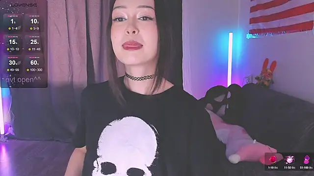 kittenrisha online show from 10/15/25, 07:19