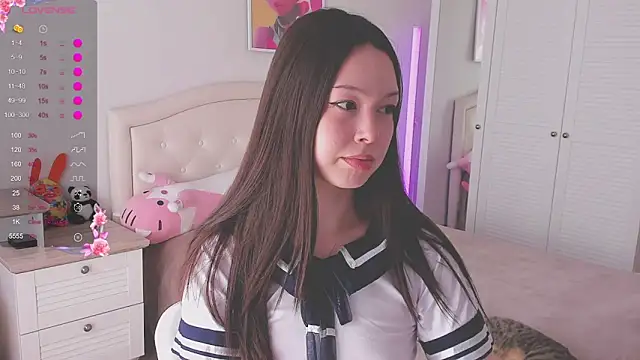 kittenrisha online show from 04/07/26, 07:53