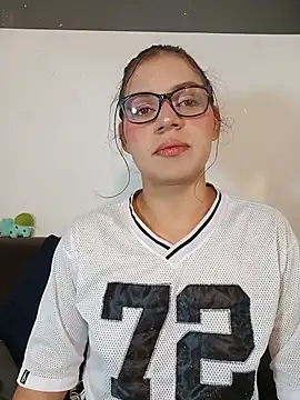 Danni shy online show from 07/22/26, 10:01