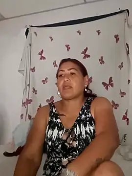 Snapshot of Abigail_BigTits chatting on 01/13/25, 06:16 Abigail BigTits online show from 01/13/25, 06:16