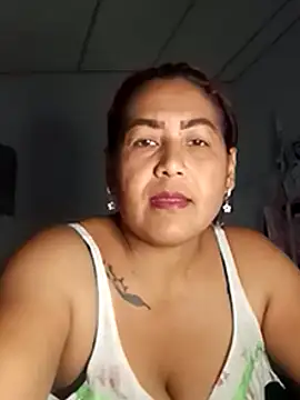 Snapshot of Abigail_BigTits chatting on 01/31/25, 05:53 Abigail BigTits online show from 01/31/25, 05:53