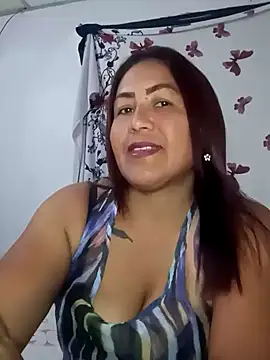 Snapshot of Abigail_BigTits chatting on 03/23/25, 02:37 Abigail BigTits online show from 03/23/25, 02:37