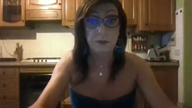 Snapshot of Tiabet chatting on 07/07/26, 08:02 Tiabet online show from 07/07/26, 08:02