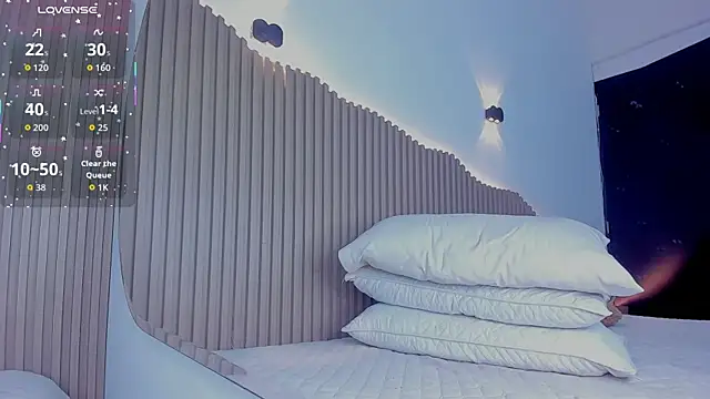 Annie kurt  online show from 01/14/26, 01:22