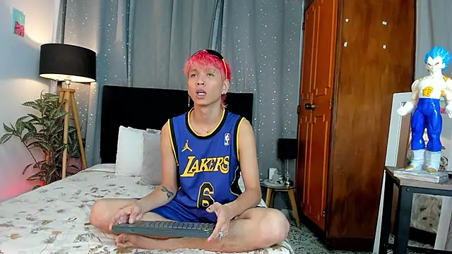 Snapshot of Brian-Ausslos chatting on 03/14/25, 05:16 Brian-Ausslos online show from 03/14/25, 05:16