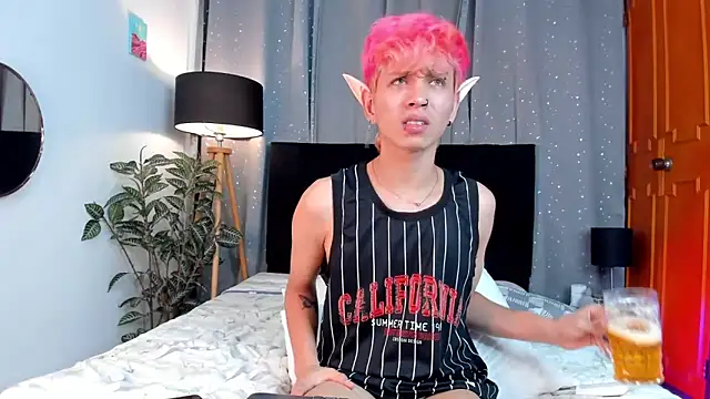 Snapshot of Brian-Ausslos chatting on 03/17/25, 02:12 Brian-Ausslos online show from 03/17/25, 02:12