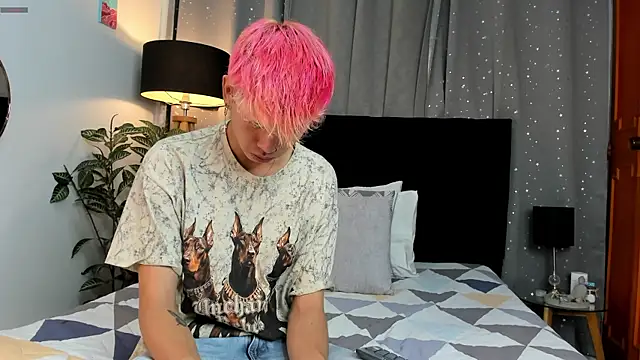 Snapshot of Brian-Ausslos chatting on 03/21/25, 05:00 Brian-Ausslos online show from 03/21/25, 05:00