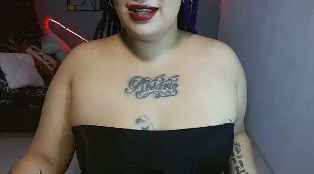 Snapshot of brittanysexhot chatting on 01/07/25, 02:41 brittanysexhot online show from 01/07/25, 02:41