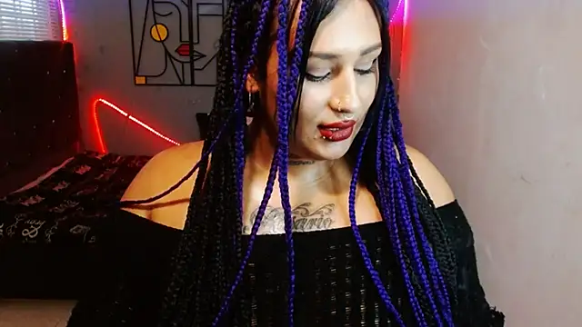 Snapshot of brittanysexhot chatting on 01/20/25, 10:04 brittanysexhot online show from 01/20/25, 10:04