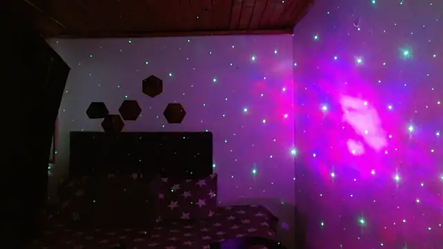 Snapshot of brittanysexhot chatting on 11/13/25, 07:46 brittanysexhot online show from 11/13/25, 07:46