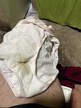 okpaja69 online show from 12/31/24, 12:46