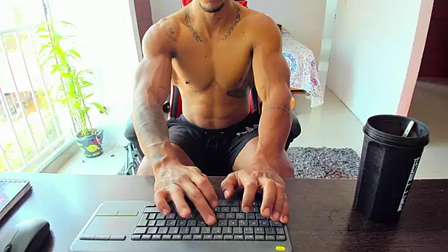 Snapshot of Adam_Valenciia chatting on 09/21/25, 02:51 Adam Valenciia online show from 09/21/25, 02:51