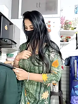 Best-Couple online show from 03/02/26, 03:41