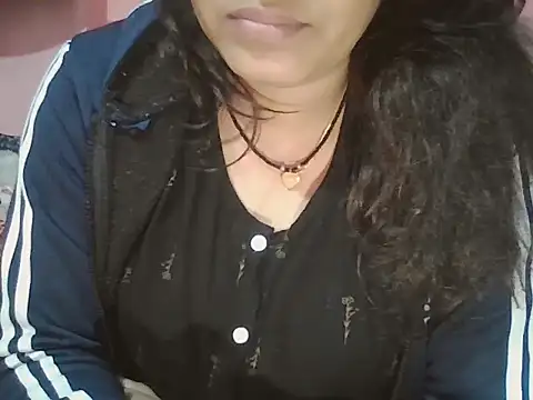 Hot-shanvi online show from 01/15/26, 03:49