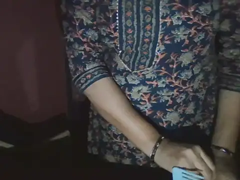 Hot-shanvi online show from 03/17/26, 05:05