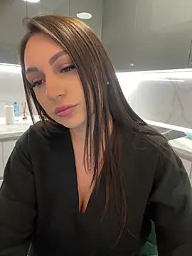 Snapshot of claraxjoyy chatting on 02/25/25, 04:10 claraxjoyy online show from 02/25/25, 04:10