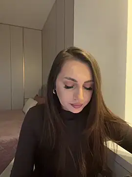 Snapshot of claraxjoyy chatting on 10/02/25, 04:08 claraxjoyy online show from 10/02/25, 04:08