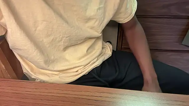 cumfull432 online show from 02/05/25, 04:36