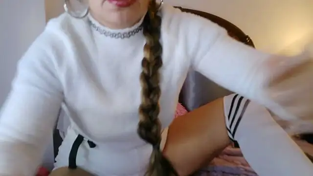 Snapshot of efecto22 chatting on 12/04/25, 08:56 efecto22 online show from 12/04/25, 08:56