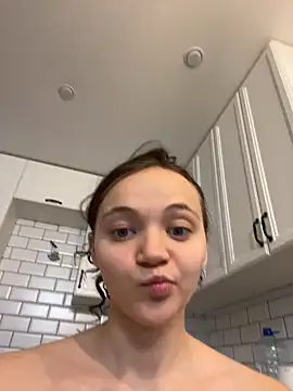 TheYourL online show from 12/28/24, 08:58