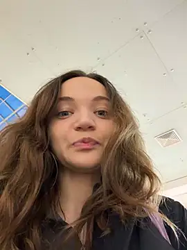 TheYourL online show from 04/11/26, 03:27