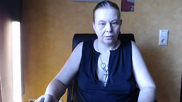 Sweet Phoenix online show from 09/23/25, 06:05