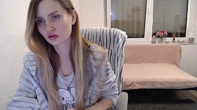 florianikaa online show from 01/30/25, 09:25