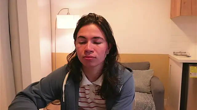 cute erelis  online show from 06/10/26, 07:18