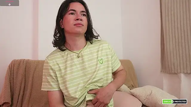 cute erelis  online show from 07/26/26, 04:53