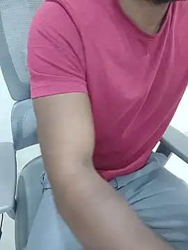 hot boy dic online show from 03/04/26, 02:23