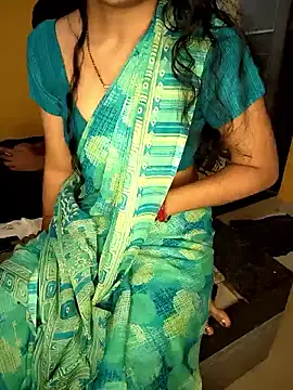 lovelygirl4567 online show from 09/19/25, 03:02