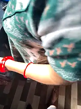 lovelygirl4567 online show from 09/25/25, 03:43