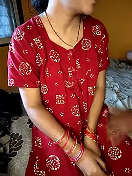 lovelygirl4567 online show from 10/06/25, 03:48