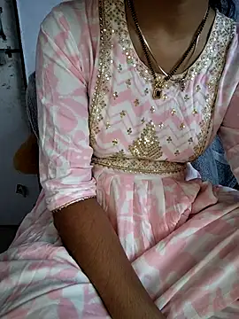 lovelygirl4567 online show from 01/09/26, 05:54