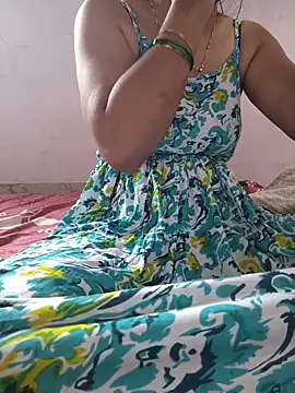 lovelygirl4567 online show from 05/14/26, 06:09