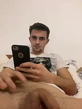 Snapshot of Demonpull69 chatting on 01/03/25, 08:43 Demonpull69 online show from 01/03/25, 08:43