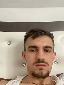 Snapshot of Demonpull69 chatting on 03/14/25, 10:29 Demonpull69 online show from 03/14/25, 10:29