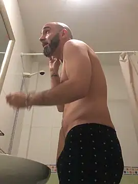 josueswvillaA1 online show from 11/29/25, 07:06