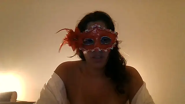 couple-tuga online show from 07/15/26, 09:53