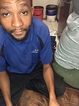 Snapshot of MKbesxxx chatting on 11/28/25, 07:38 MKbesxxx online show from 11/28/25, 07:38