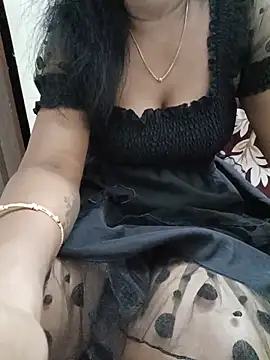 Snapshot of Tamil_Vishalini chatting on 07/05/26, 05:31 Tamil Vishalini online show from 07/05/26, 05:31