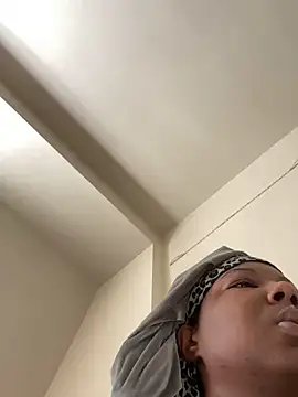 DamnBubbles online show from 01/17/25, 08:22