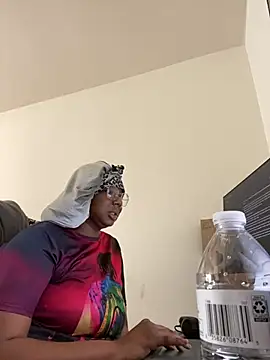 DamnBubbles online show from 02/10/25, 06:13