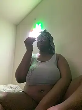 DamnBubbles online show from 02/10/26, 03:32