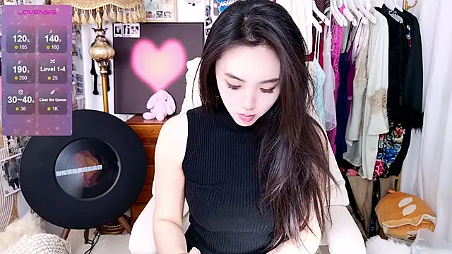 Snapshot of xiaotiantian-76 chatting on 01/11/26, 11:48 xiaotiantian-76 online show from 01/11/26, 11:48