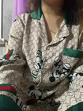 feng-a online show from 01/07/25, 03:23