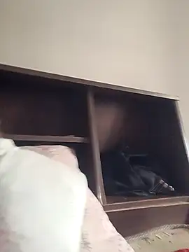 Snapshot of Reinadosk chatting on 11/11/25, 02:06 Reinadosk online show from 11/11/25, 02:06