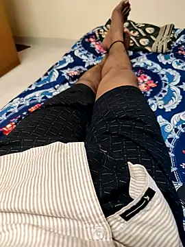 Snapshot of rashnak chatting on 02/18/25, 05:31 rashnak online show from 02/18/25, 05:31