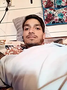 Tarun 0026 online show from 09/15/25, 10:04