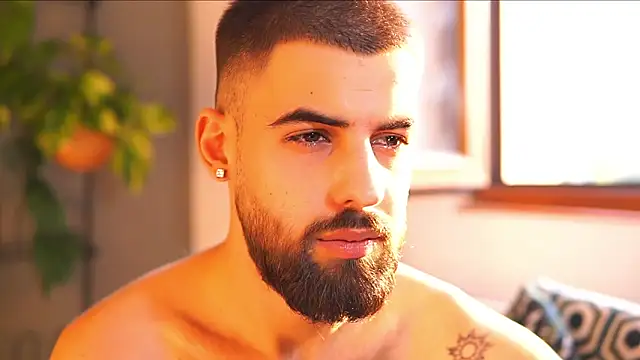 Snapshot of HairyRobxxx chatting on 09/09/25, 03:22 HairyRobxxx online show from 09/09/25, 03:22